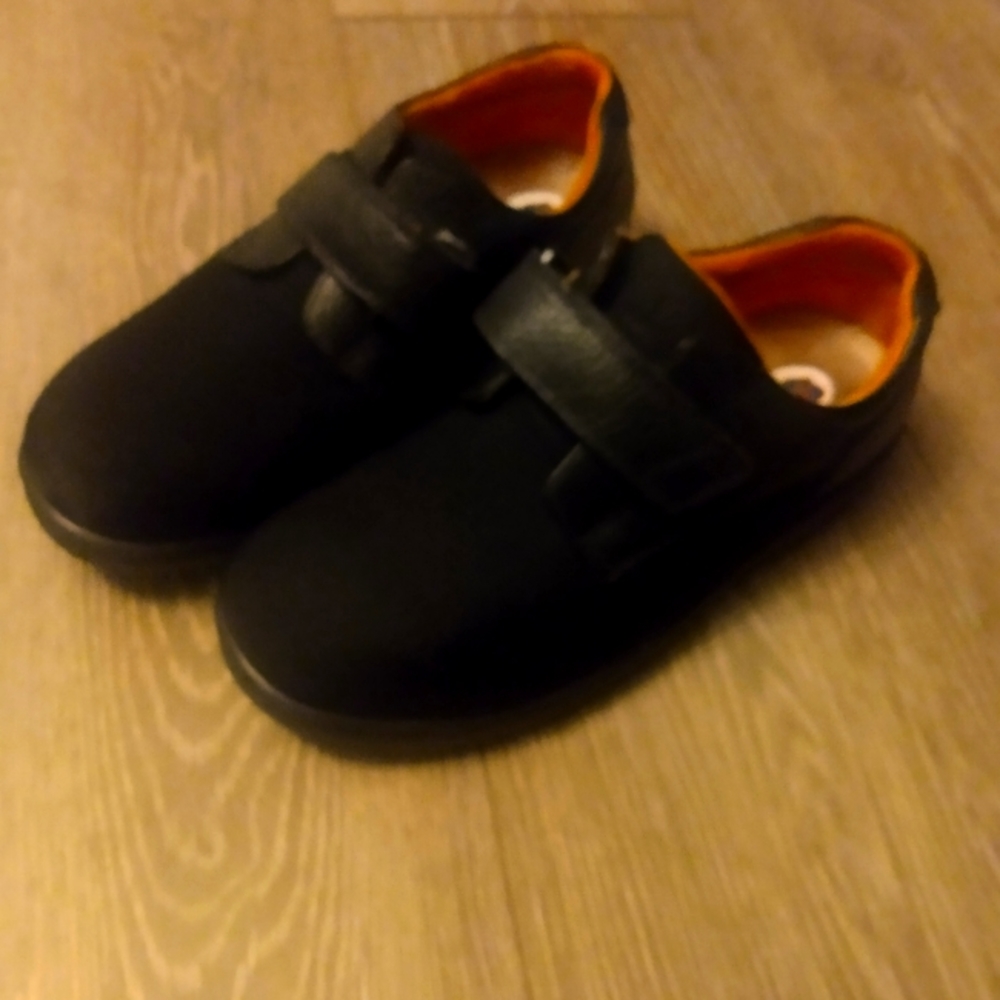 Shoe